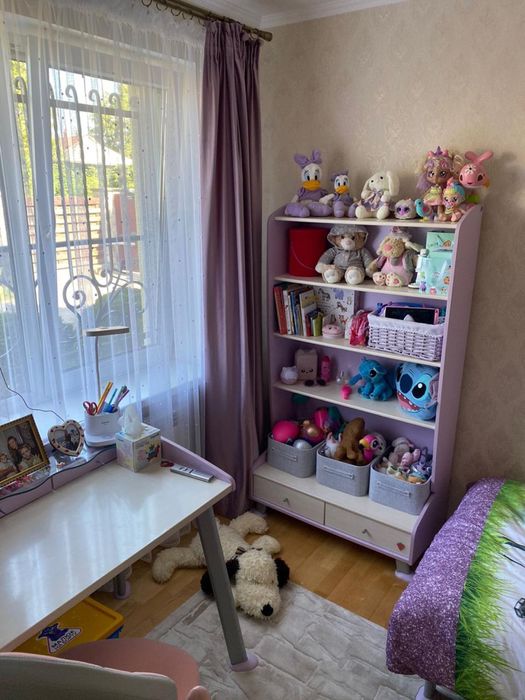Продам меблі у дитячу кімнату для дівчинки