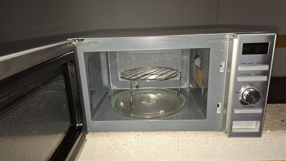 Microondas Silver