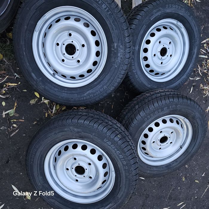 Nowe koła zimowe 235/65/16C Ford Transit 5x160, 2024rok ET60