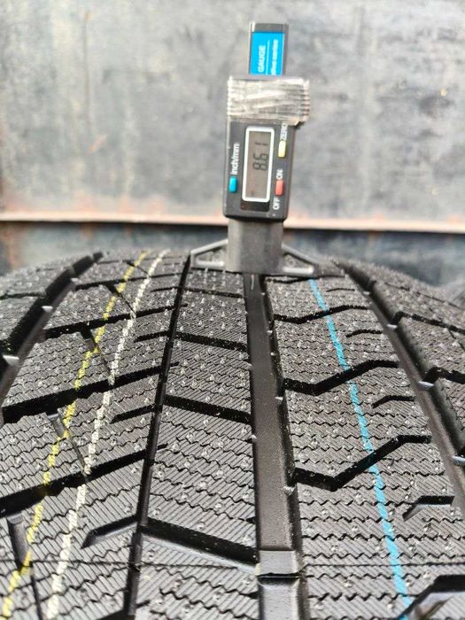 285/50r20 112T 25рік, ЗИМА НОВІ (8,6мм) не наварка