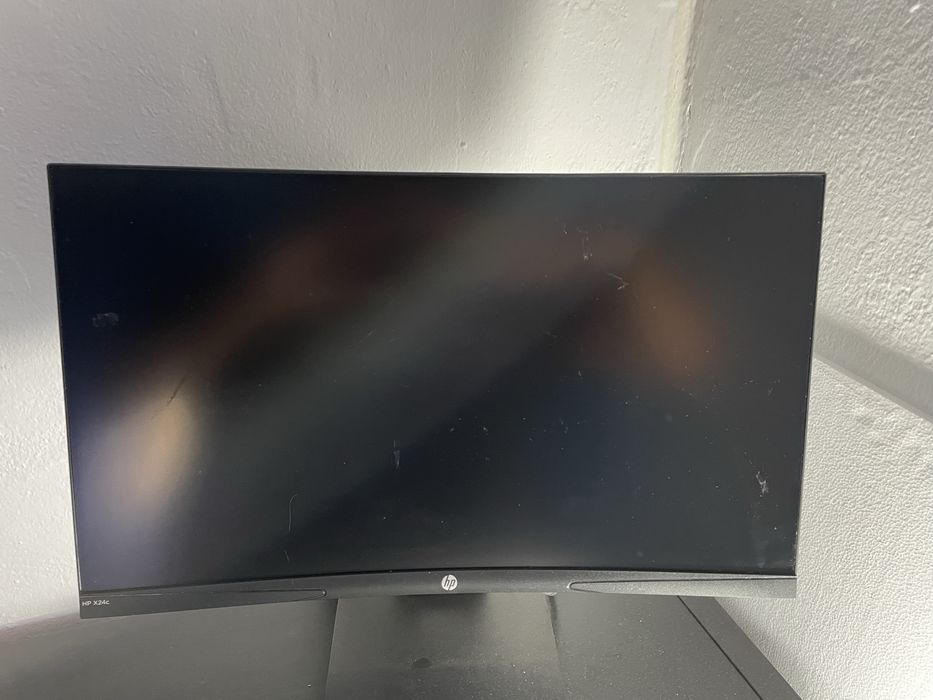 Monitor HP Curvo 144Hz