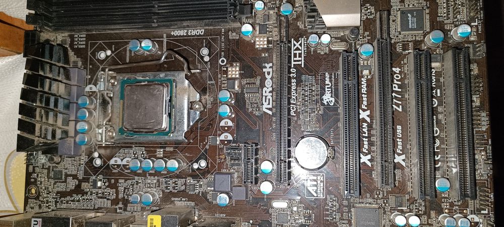 По частям 550 грн это за мать цена