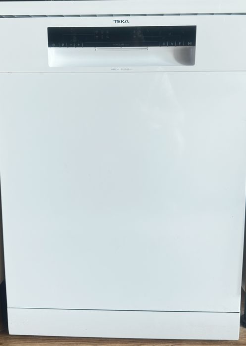 Máquina de Lavar louça TEKA (recente em otimo estado)