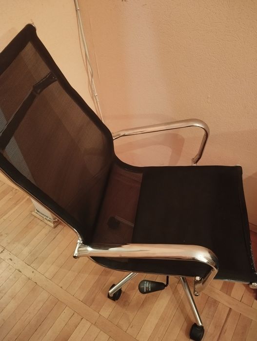 Крісло для роботи