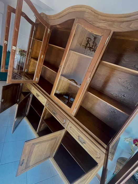 Conjunto de Sala de Jantar Clássico em Madeira – Completo (935 278 143)