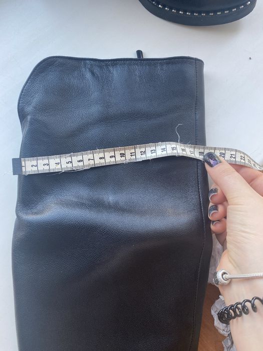 Продас зимові ботінки