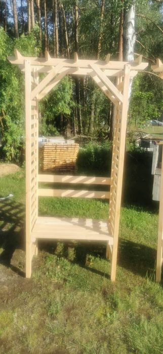 Pergola z siedziskiem 2,20m