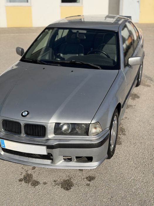 BMW E36 316i Sedan