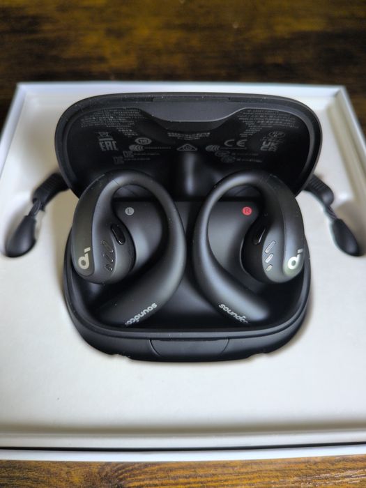 Soundcore AeroFit Pro - słuchawki bezprzewodowe