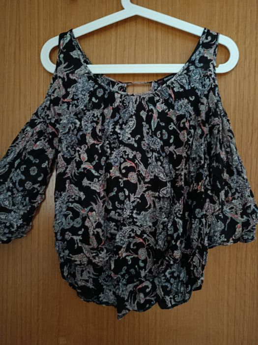 Camisola com padrão sem ombros