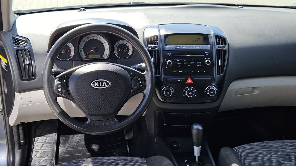 Kia ceed sw 2008 1,6 AT