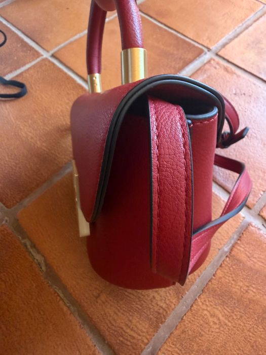 Mala lion of porches