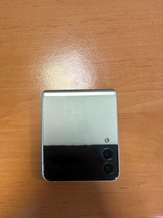 Samsung ZFlip 3 de 128Gb
