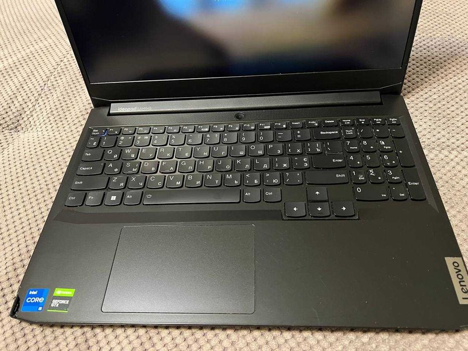 Игровой ноутбук Lenovo Gaming 3 15IHU6. Торг