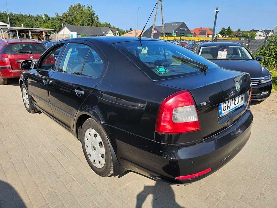 Skoda Octavia 2009r/1.4benzyna/122KM/opłaty aktualne/klima chłodzi