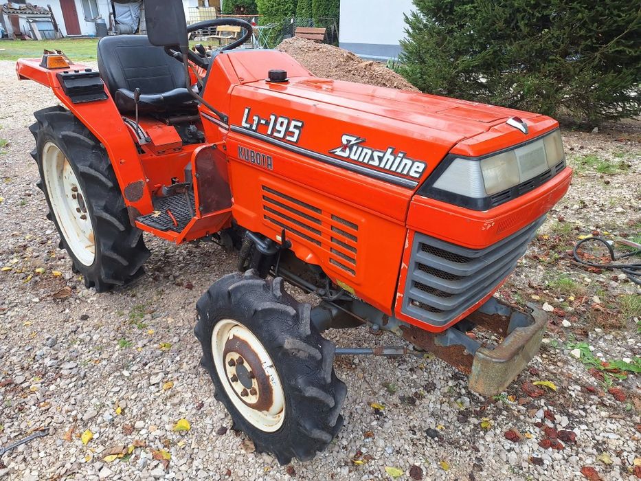 Traktorek Kubota L1-195 4x4