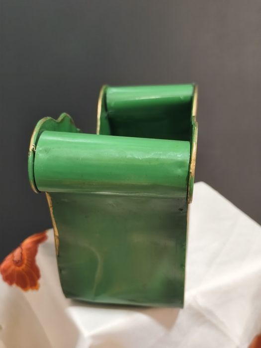 Sanie metalowe , wymiary 28 x 11 x 18