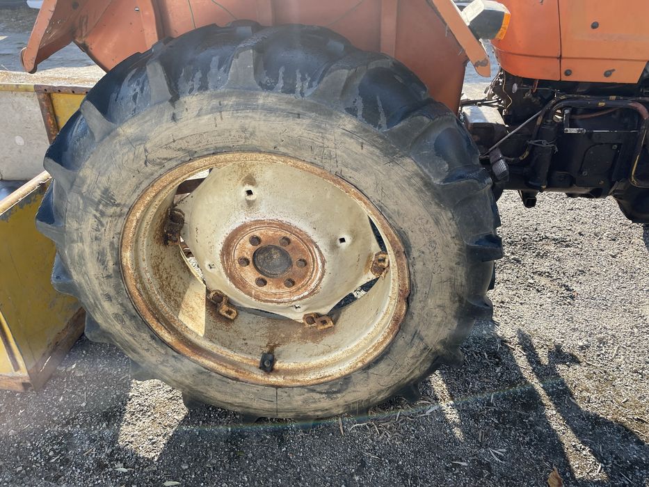 trator marca fiat modelo 420