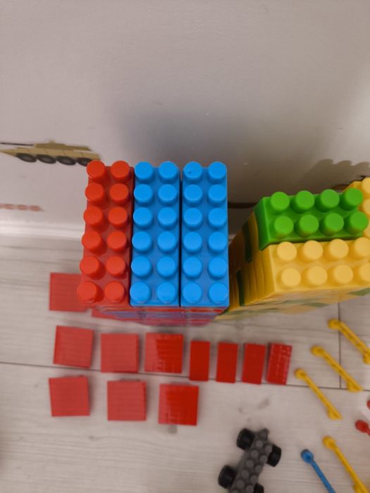 Klocki plastikowe 419 elementów