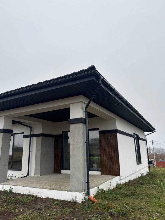 ТЕРМІНОВО продам новий будинок на Дубово !