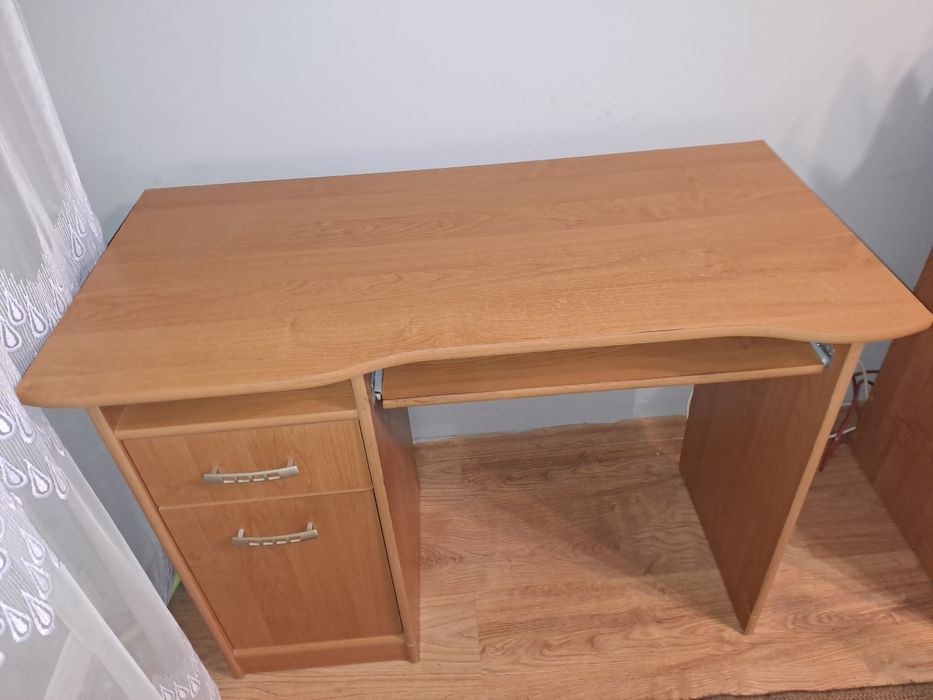 Biurko  dla dzieci  - do nauki