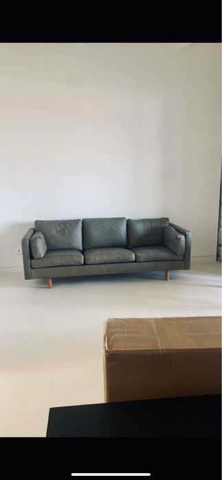 Sofa em pele como novo