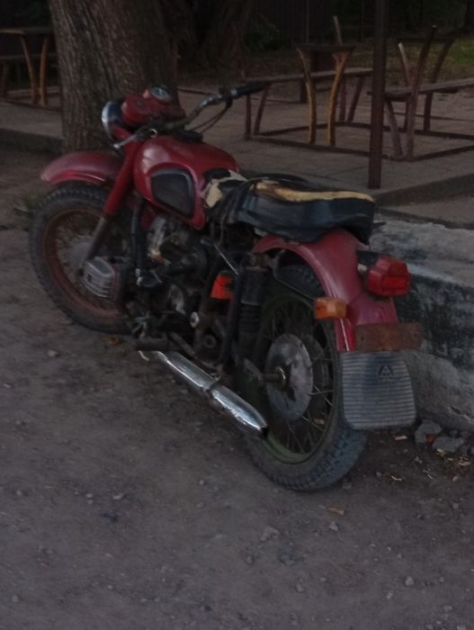 Продам мотоцикл днепр