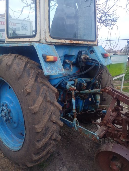 Продам ЮМЗ 6 на повному ходу