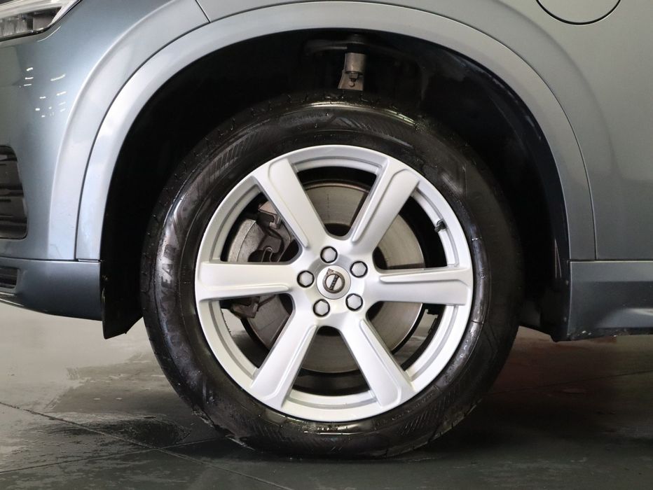 Volvo XC 90 2.0 T8 PHEV Momentum AWD
