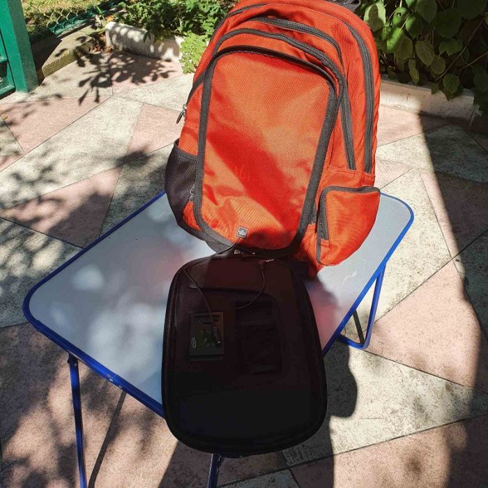 Стерео рюкзак с динамиками NXT Sharper Image Backpack Speaker System