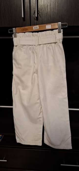 Стильні широкі білі джинси 134 р.