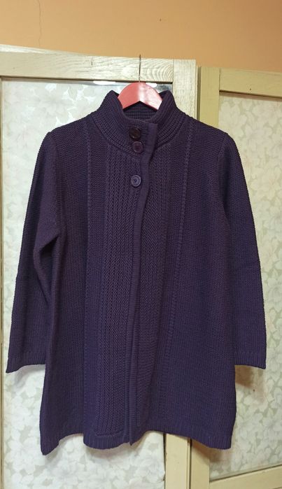 Ciepły sweter narzutka