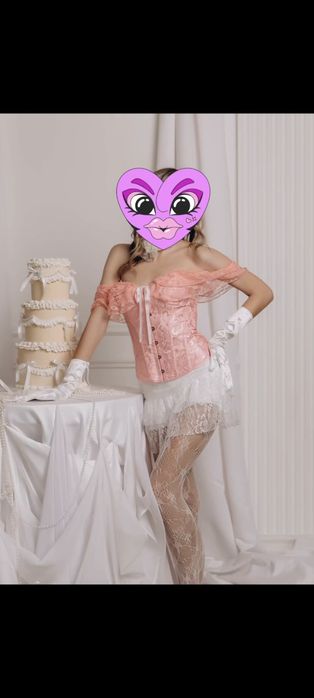 Корсет і шортики