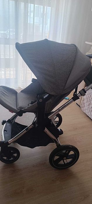 Carrinho trio Jane kawai e base isofix