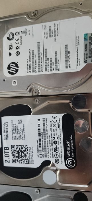 Жорсткий диск SATA 2TB