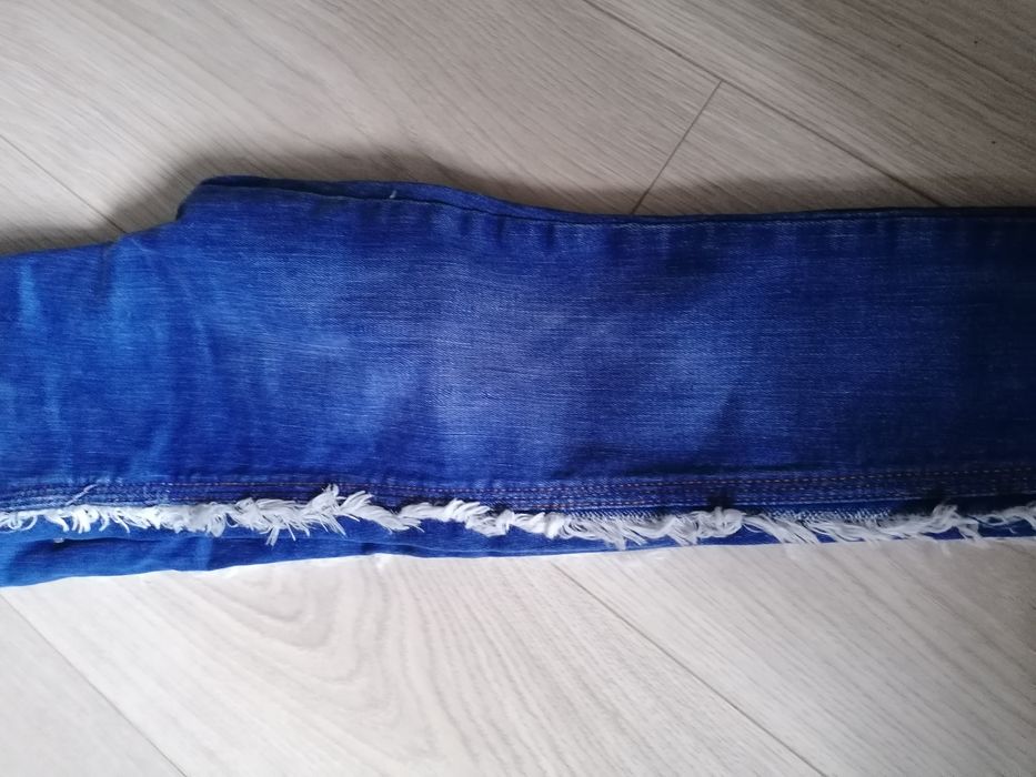 Spodnie jeansowe 110 Reserved