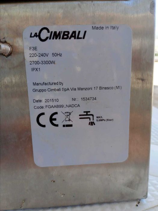 Máquina de café LaCimbali M27 RE