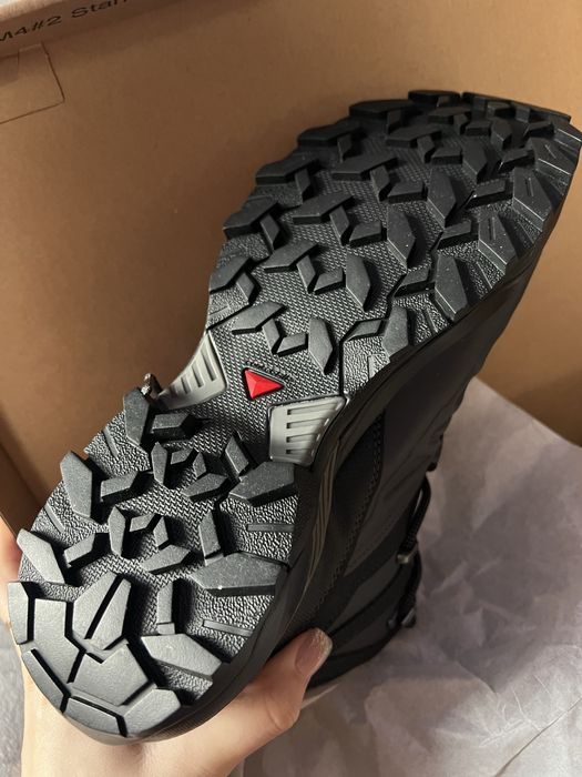 Продам Взуття Salomon 26см