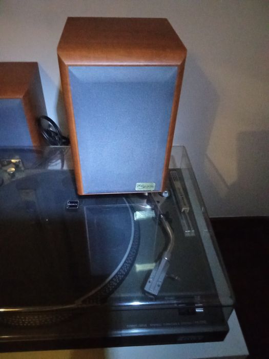Vendo gira disco  Sony + colunas elipson, bom estado