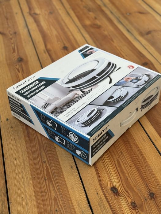 Robot sprzątający odkurzacz Silvercrest