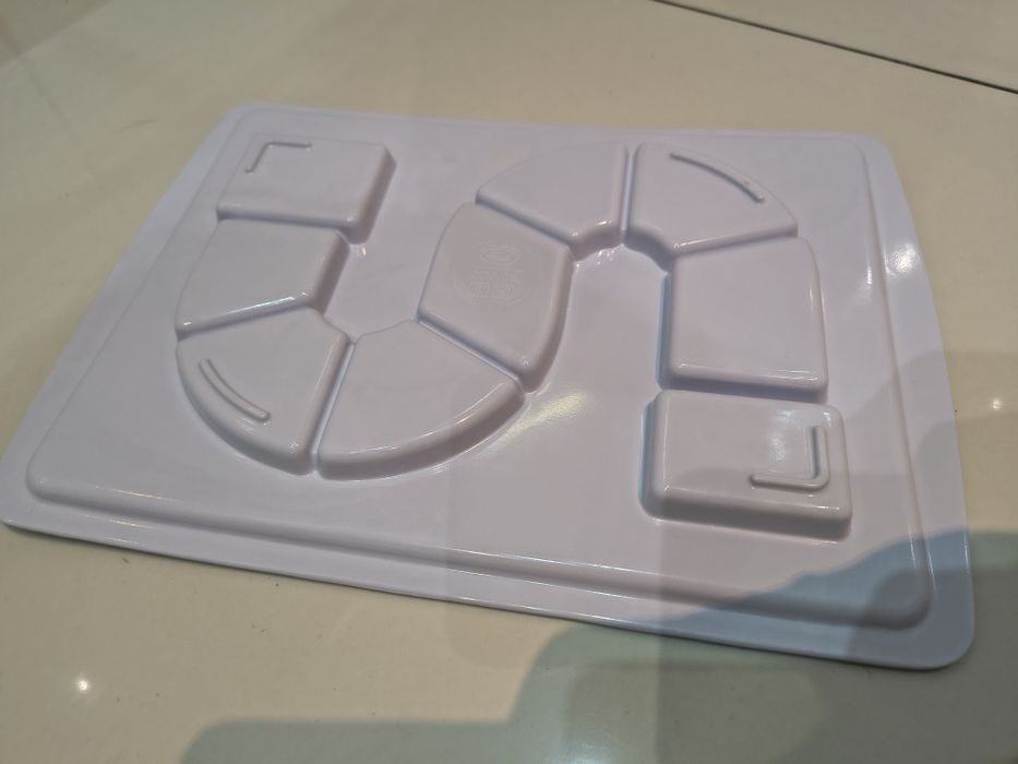 Talerz treningowy dla malucha