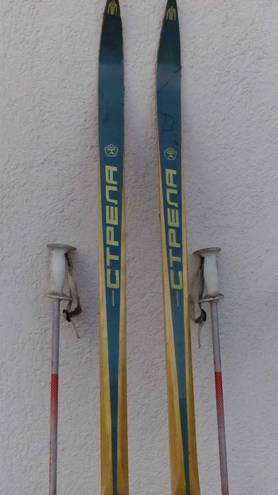 Narty biegowe drewniane