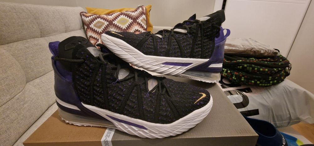 Nike Lebron XVIII, Lakers, 45,5/11,5, stan idealny