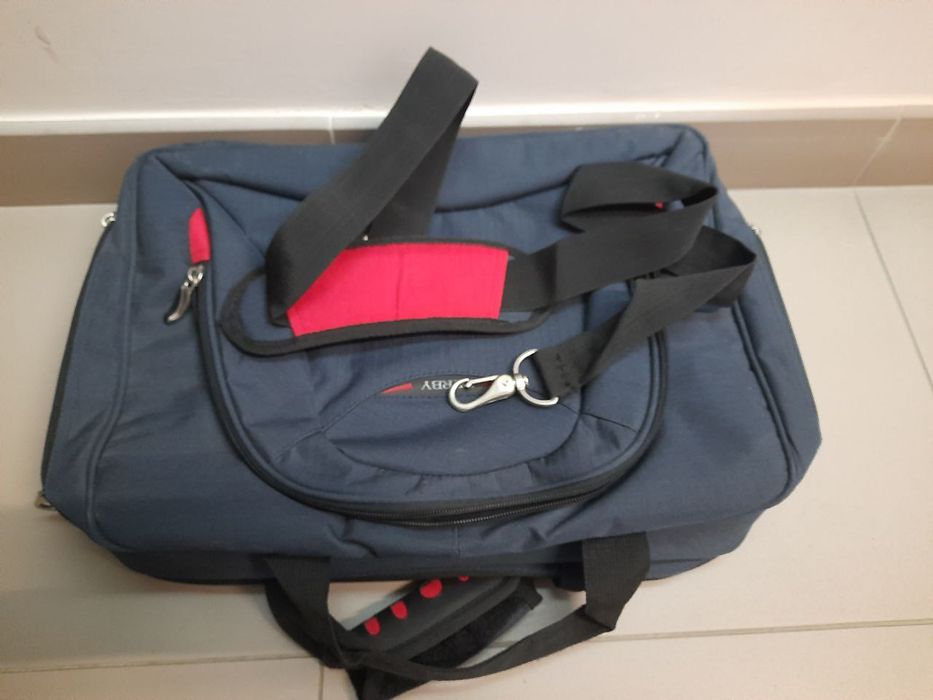 Сумка для ноутбука фірми Derby