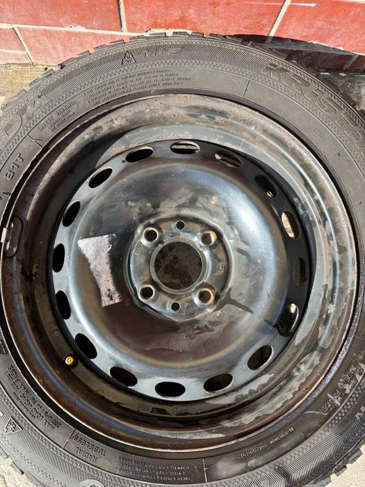 Vendo 5 Rodas ao preço das 4 em excelente estado!! Preço negociavél!