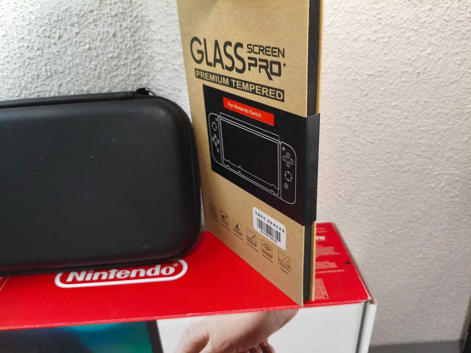 Nintendo Switch (Pack completo)