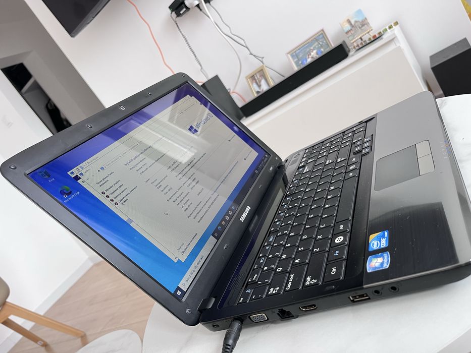 Laptop Samsung..