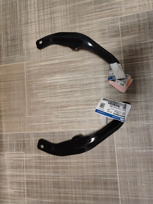 Продам кріплення бампера для Ford F150 Lightning 2022-2025.