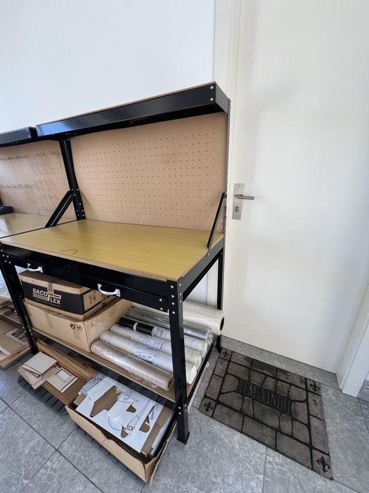 Bancada de trabalho com Gaveta