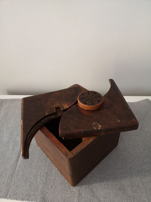 Pudełko na tytoń Drewno XIX wiek